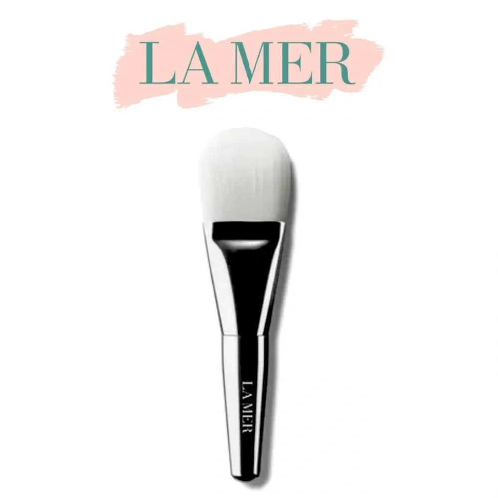 La Mer Skincare & Makeup Brush